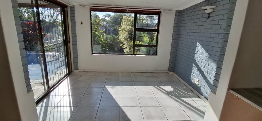 4 Bedroom Property for Sale in Nahoon Valley Park Eastern Cape